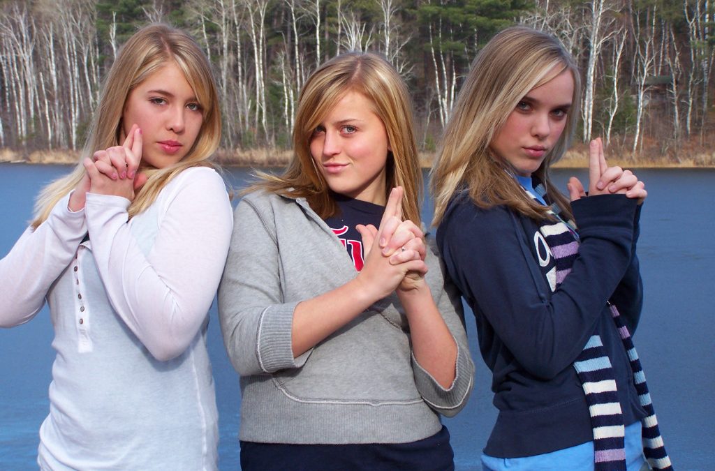5 ways you can deal with your teen’s friends